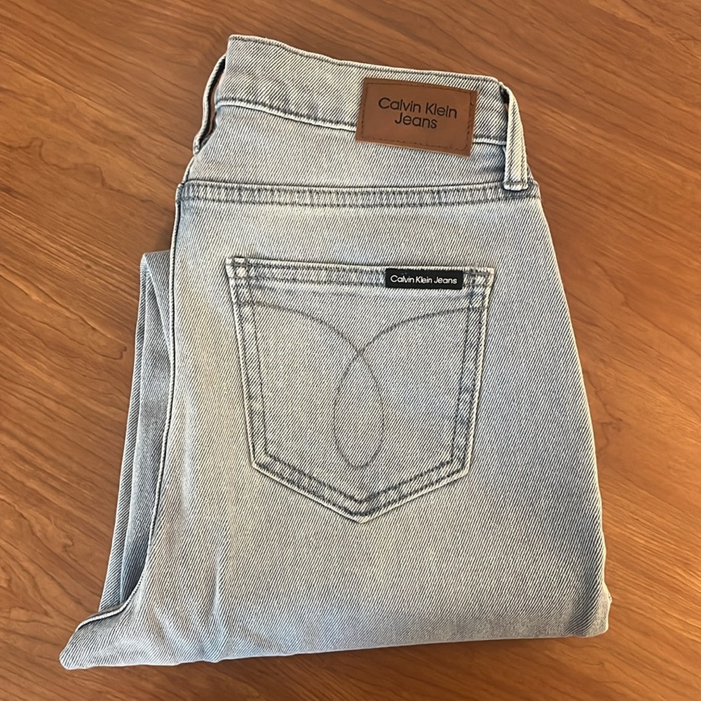 Calvin Klein Light Blue Distressed High Rise Straight Women's Jeans Size 4P
